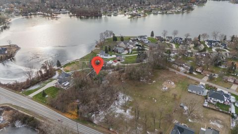 A home in Waterford Twp