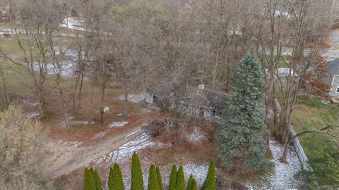 A home in Waterford Twp