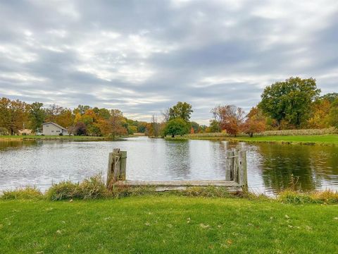 A home in Wayne Twp