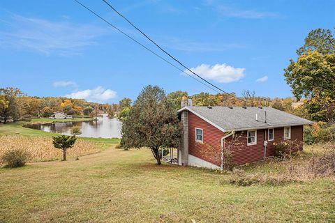 A home in Wayne Twp