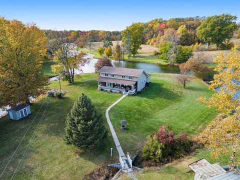 A home in Wayne Twp