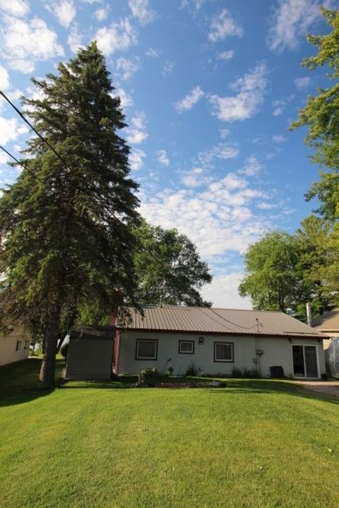 A home in Cumming Twp