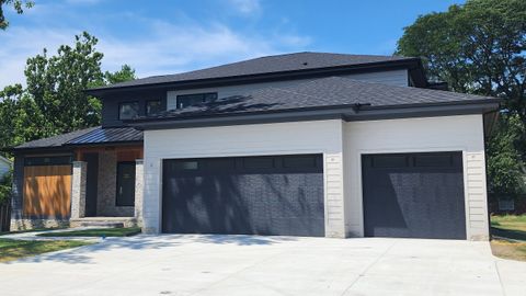 A home in Bloomfield Twp