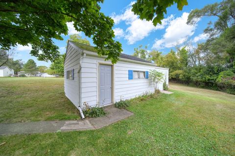 A home in Leoni Twp