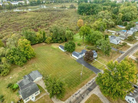 A home in Leoni Twp