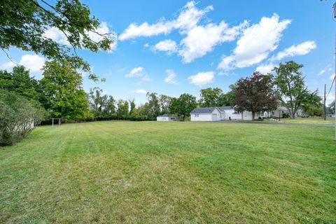 A home in Leoni Twp