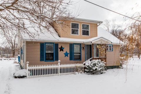 A home in Wayne Twp