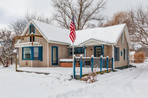 A home in Wayne Twp