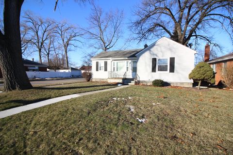 A home in Dearborn Heights