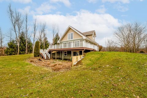 A home in Wayne Twp