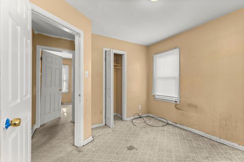 A home in LincolnParkCity_Wayne