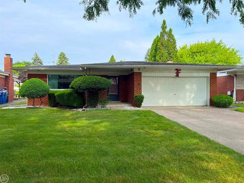 A home in Warren