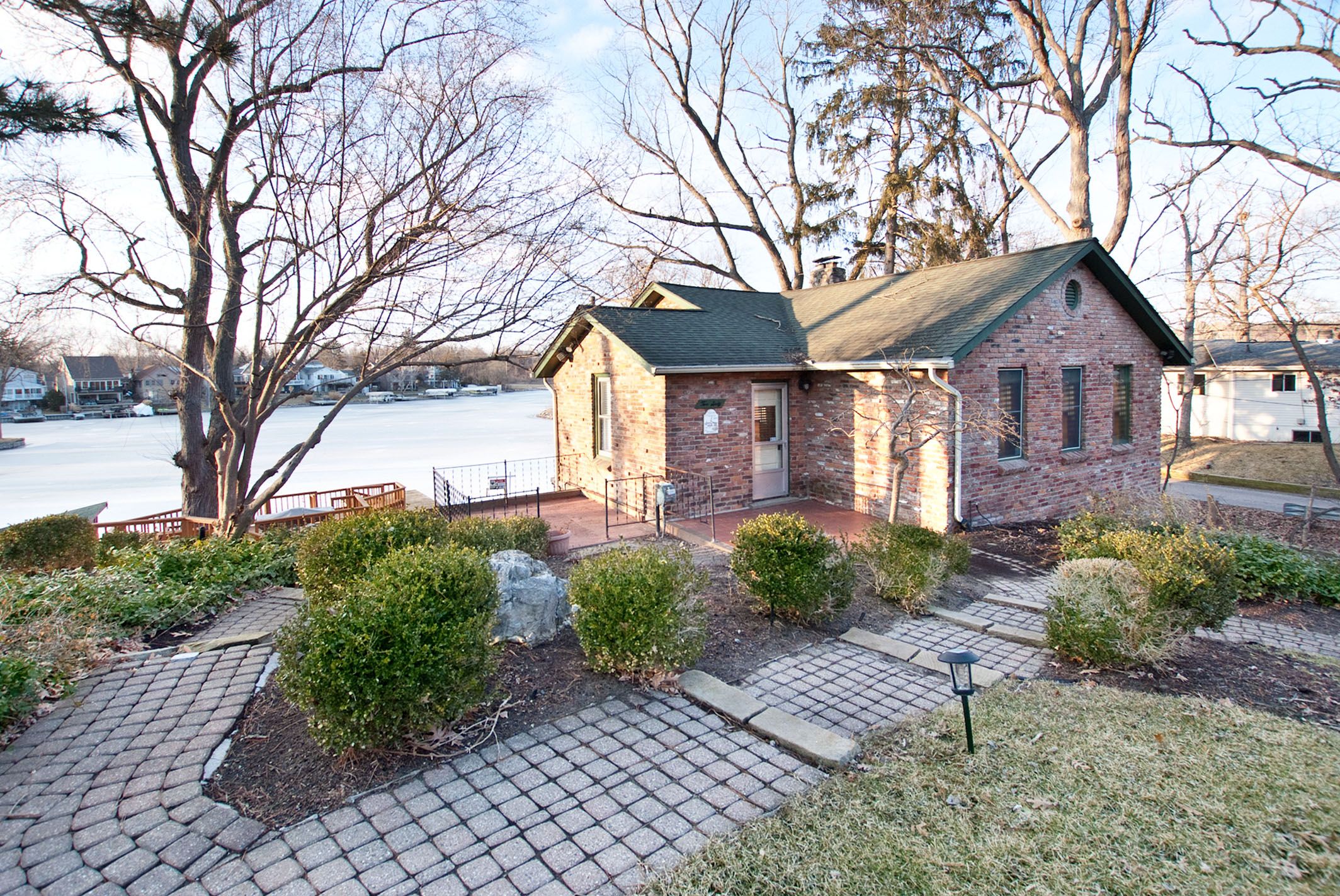 260 Oak Island Drive