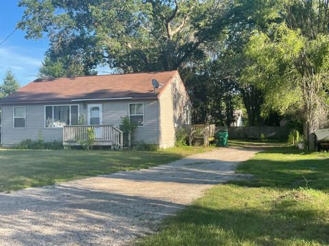 A home in Fruitport Twp