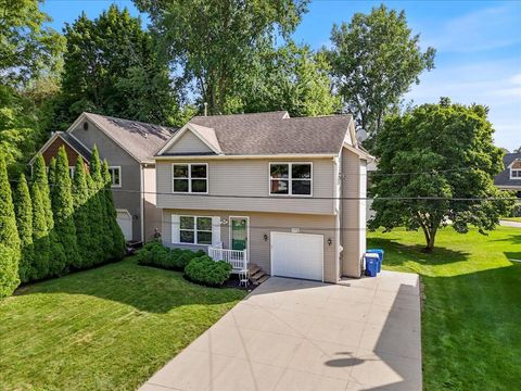 A home in Waterford Twp