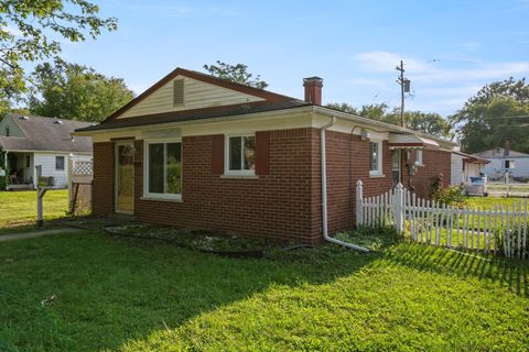 A home in Dearborn Heights