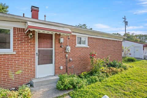 A home in Dearborn Heights