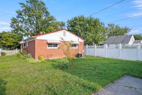 A home in Dearborn Heights