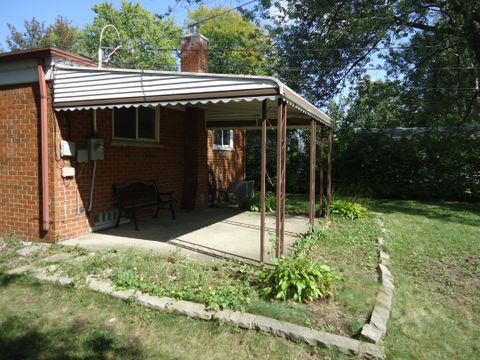 A home in Warren