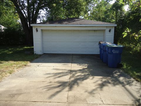 A home in Warren