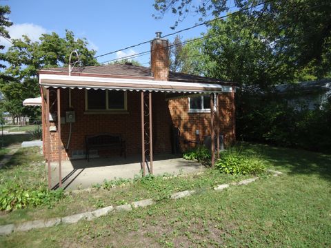 A home in Warren