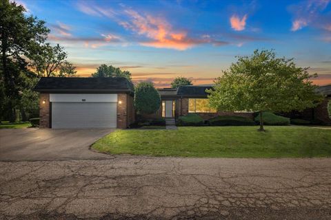 A home in Southfield