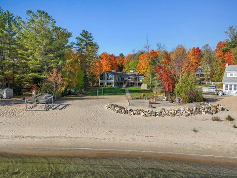 A home in Peninsula Twp