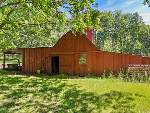 A home in Orient Twp