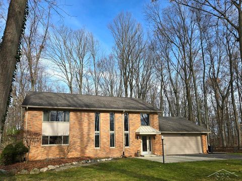 A home in Saginaw Twp