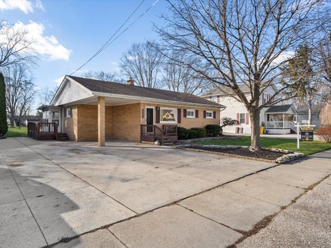 A home in New Baltimore