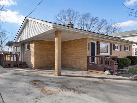 A home in New Baltimore