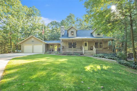 A home in Heath Twp