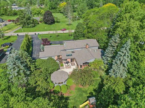 A home in Farmington Hills