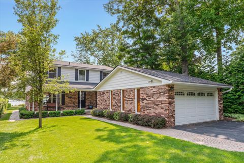 A home in West Bloomfield Twp