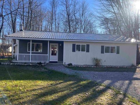 A home in Markey Twp