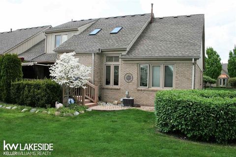 A home in Macomb Twp