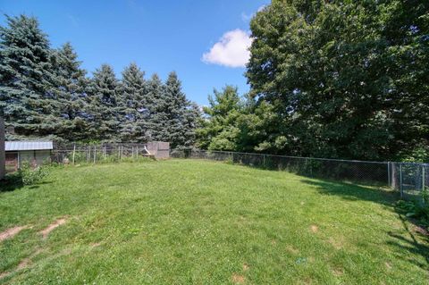 A home in Somerset Twp