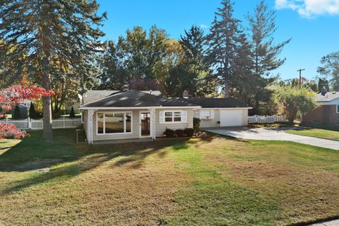 A home in Livonia