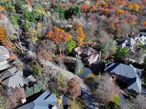 A home in Bloomfield Twp