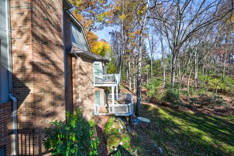 A home in Bloomfield Twp