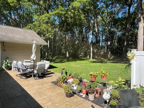 A home in Groveland Twp