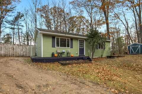 A home in Almira Twp