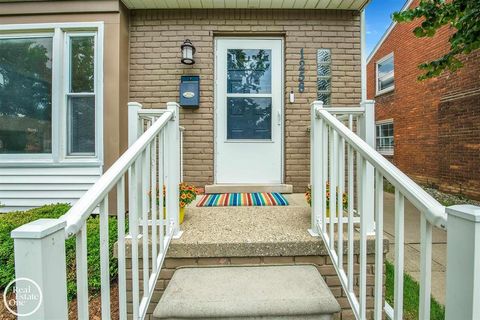 A home in Grosse Pointe Woods