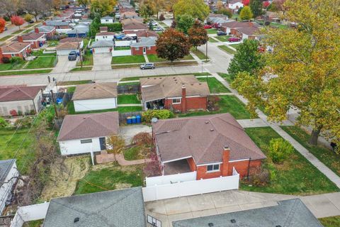 A home in Warren