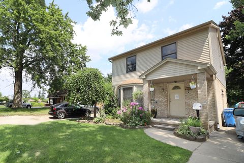 A home in Dearborn Heights