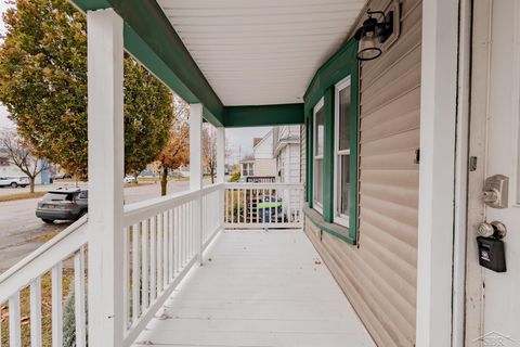 A home in Bay City