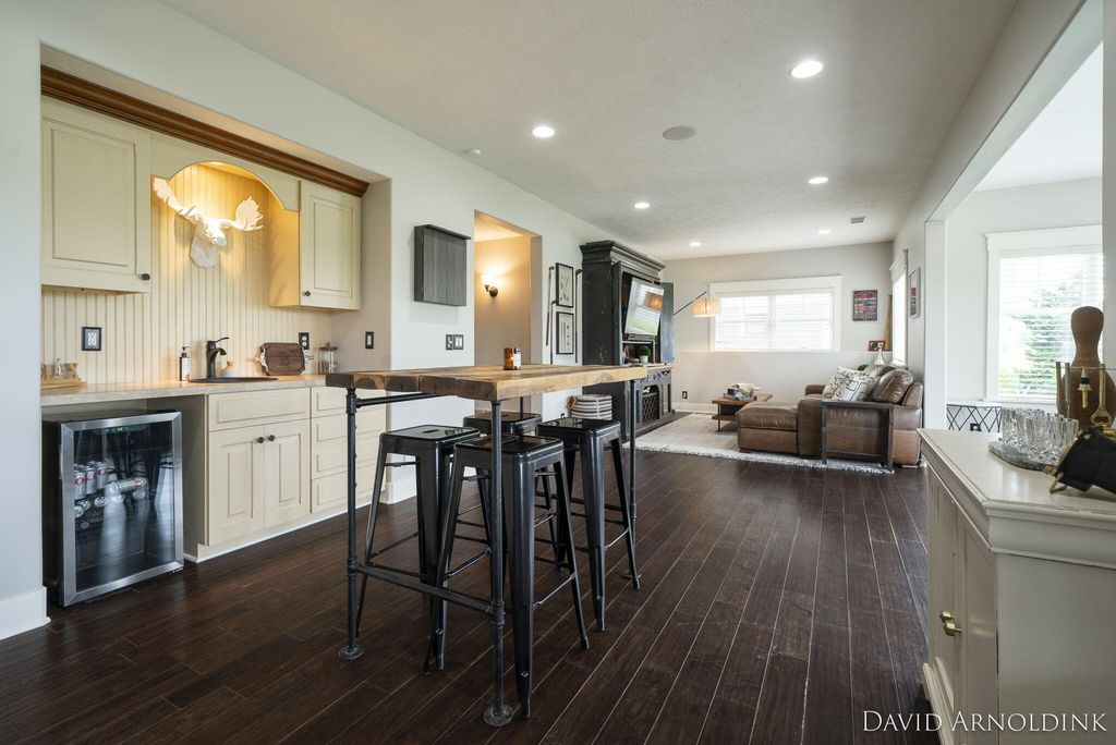 listing image 55