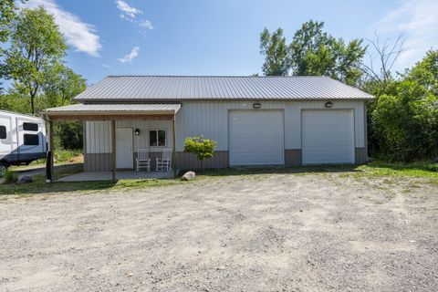 A home in Mt. Morris Twp