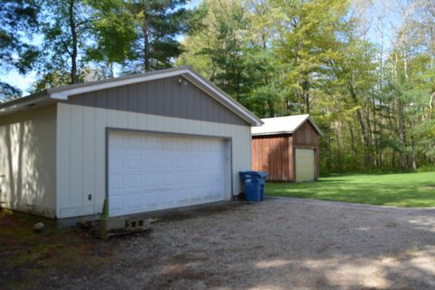 A home in Aetna Twp