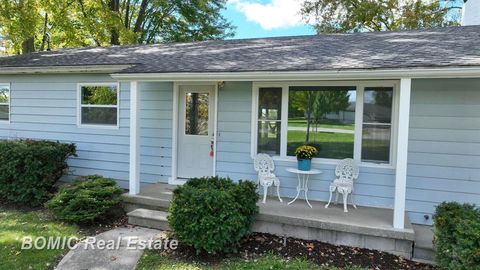 A home in Birch Run Twp